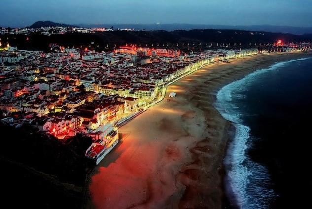 100 Meters From The Beach! Rua Da Paz Назаре Экстерьер фото