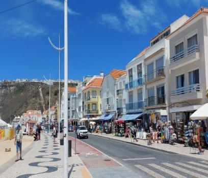 100 Meters From The Beach! Rua Da Paz Назаре Экстерьер фото