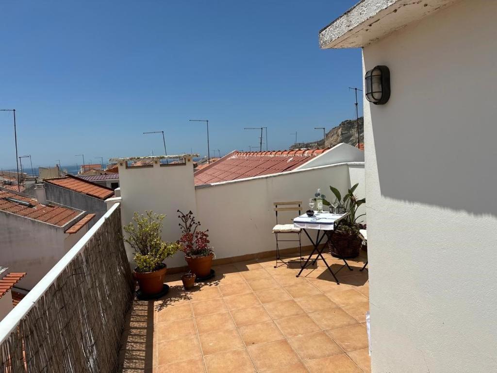 100 Meters From The Beach! Rua Da Paz Назаре Экстерьер фото